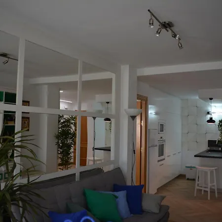 Hermanos Montana I - Precioso Exterior