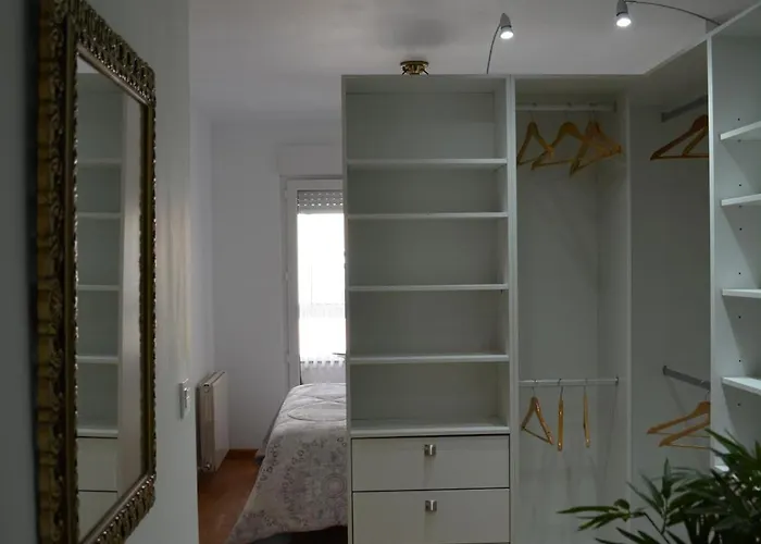 Апартаменты Hermanos Montana I - Precioso Exterior Леон