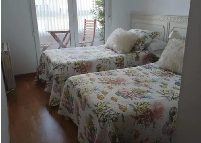 Hermanos Montana I - Precioso Exterior Леон